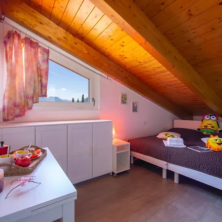 Modern Ulivi Appartement