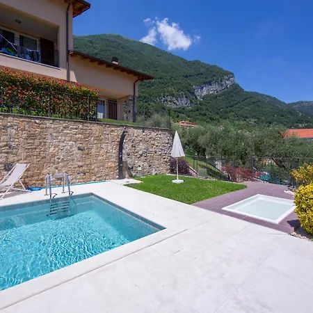 Modern Ulivi * Mezzegra