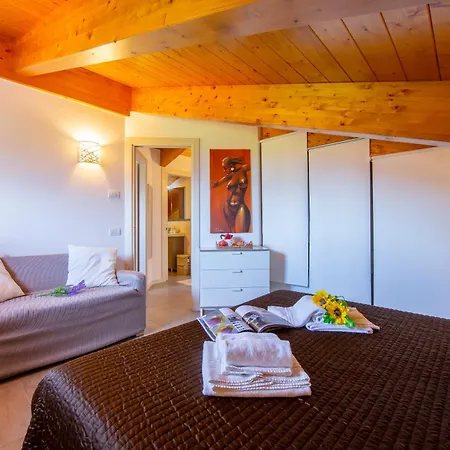 Modern Ulivi * Mezzegra